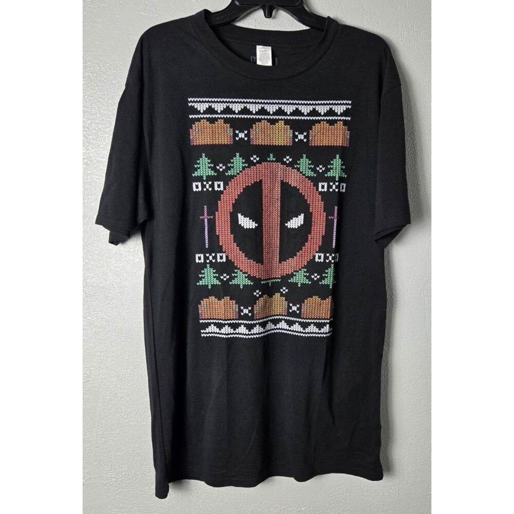 Marvel Deadpool Face Ugly Christmas T-Shirt Large-Tall